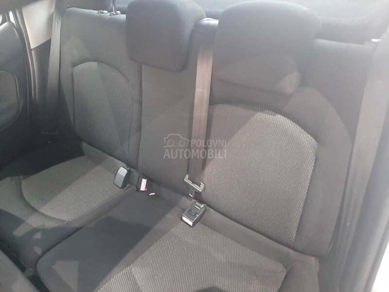 Peugeot 206 5vr.1.6HDi H I T N O
