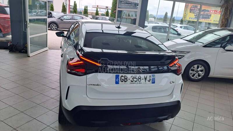 Citroen C4 1.2 PURE NAV LED USB