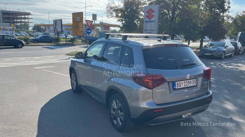 Suzuki Vitara PREMIUM 1.4 4WD MT