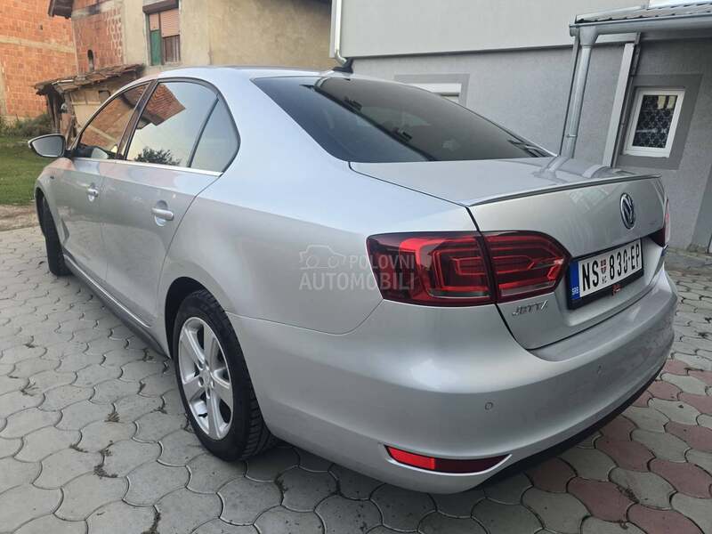 Volkswagen Jetta 