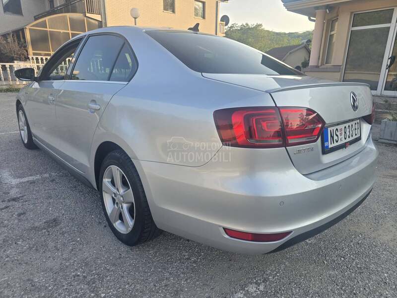 Volkswagen Jetta 