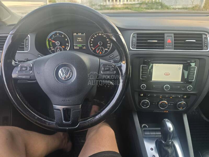 Volkswagen Jetta 