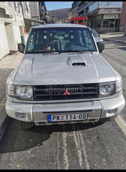Mitsubishi Pajero 4x4