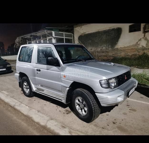 Mitsubishi Pajero 4x4