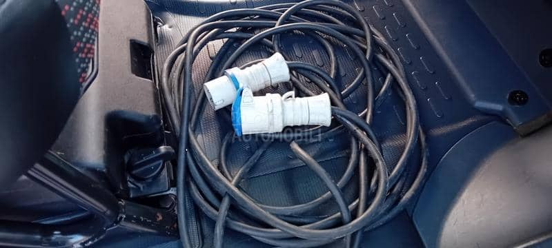 Peugeot Boxer HLADNjACA MINUS