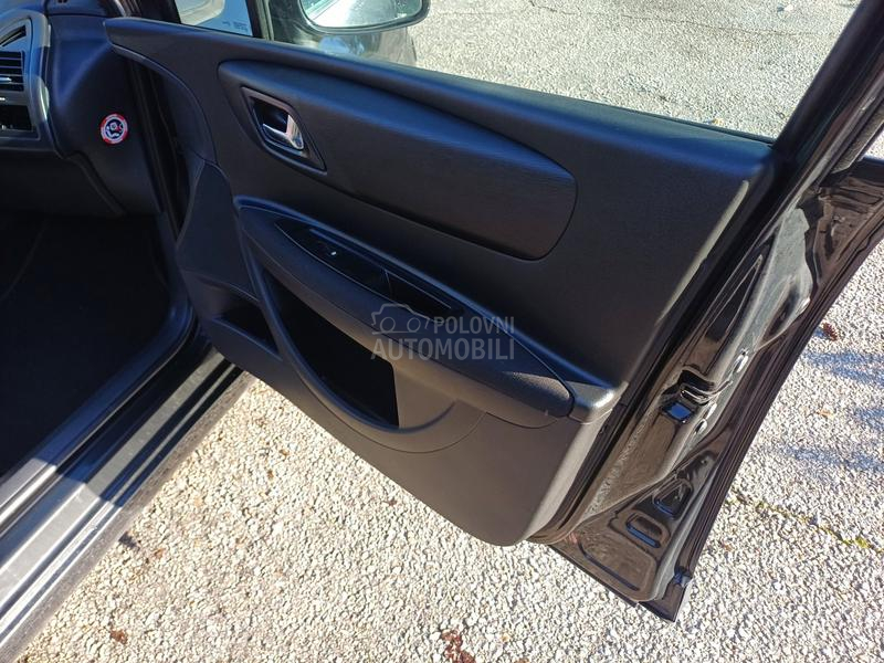 Citroen C4 152000 k.m