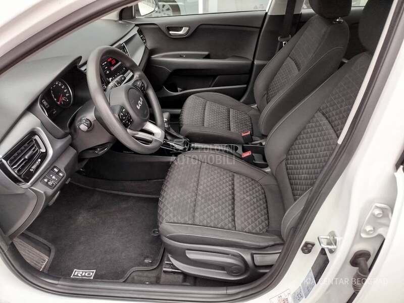 Kia Rio 1.4 A/T