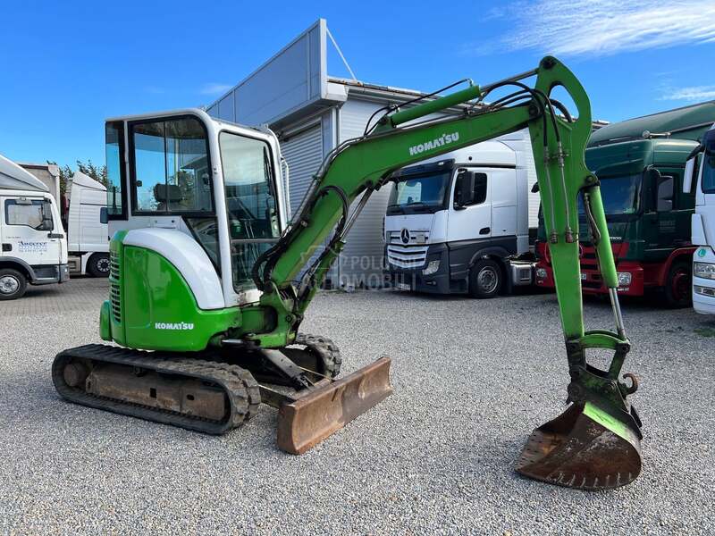 Komatsu PC 30 MR 2