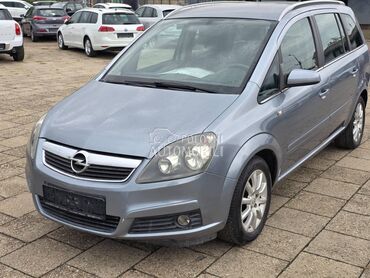 Opel Zafira 1.6b TNG Cosmo