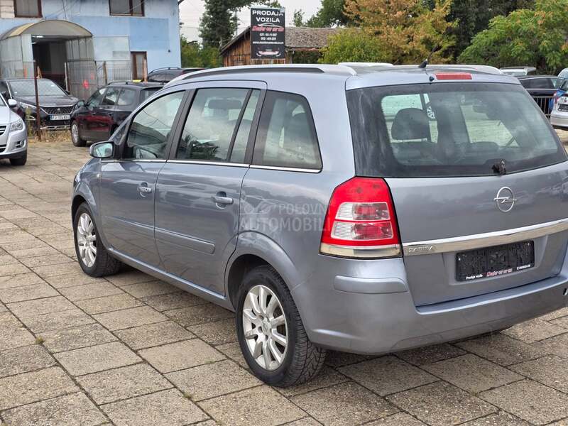 Opel Zafira 1.6b TNG Cosmo