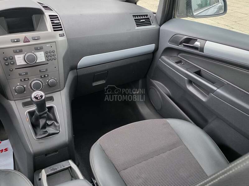 Opel Zafira 1.6b TNG Cosmo