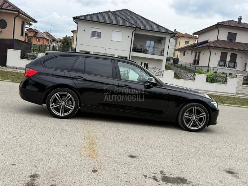 BMW 320 Xdrive//L E D