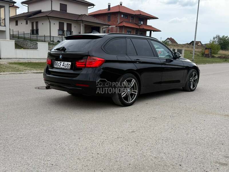 BMW 320 Xdrive//L E D