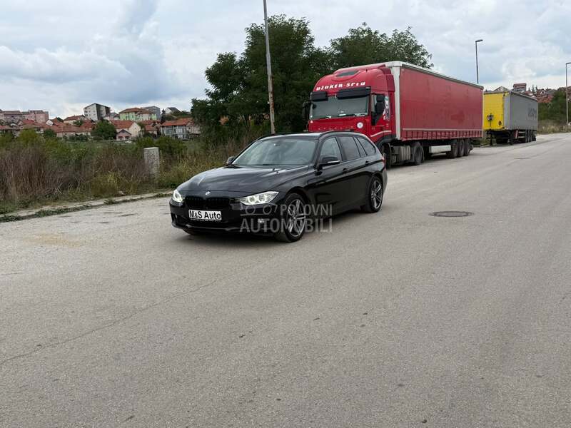 BMW 320 Xdrive//L E D