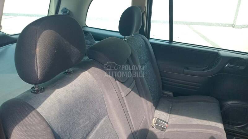 Opel Zafira 1.6