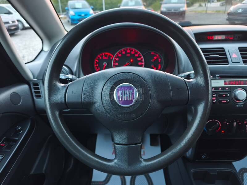 Fiat Sedici 1.6 DYNAMIC