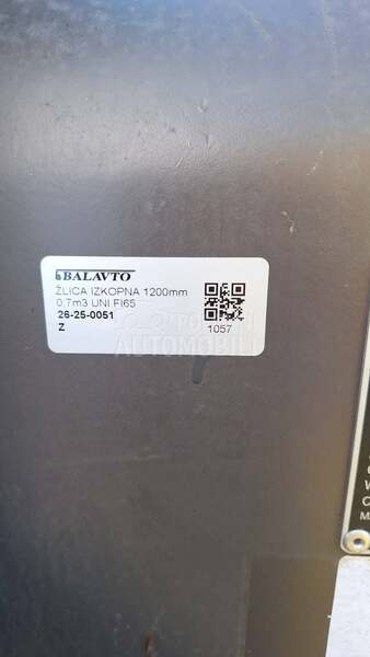 Volvo iskopna kašika 1200 mm UNI65