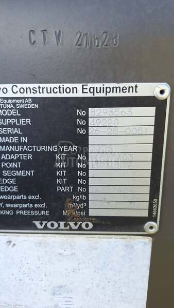 Volvo iskopna kašika 1200 mm UNI65