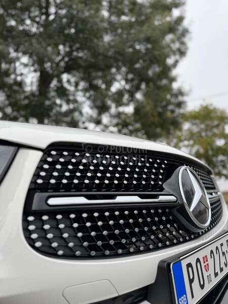 Mercedes Benz GLC 200 AMG line 4MATIC
