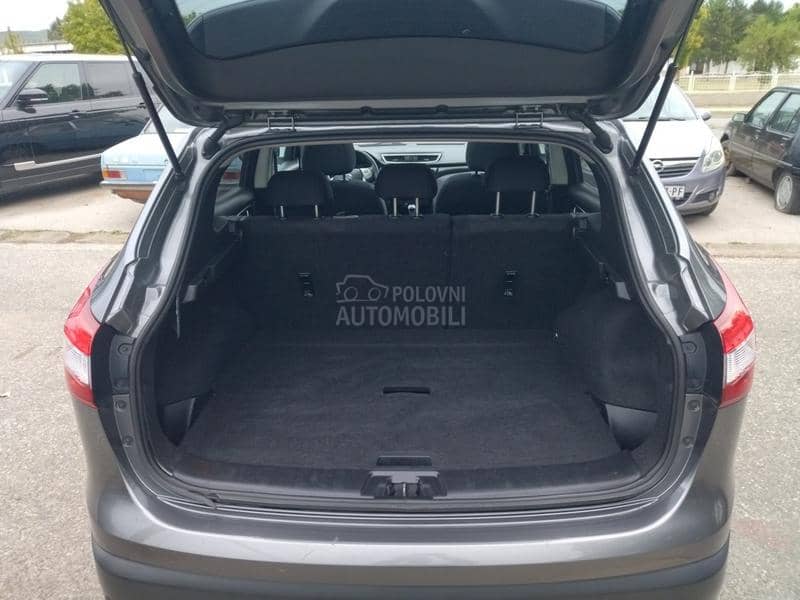 Nissan Qashqai 1.5 dci nav/pano