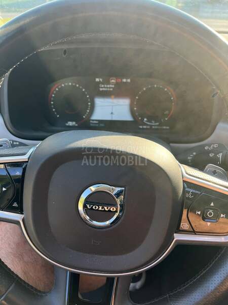 Volvo V90 