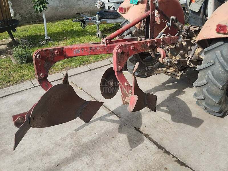 IMT 755 Više komada