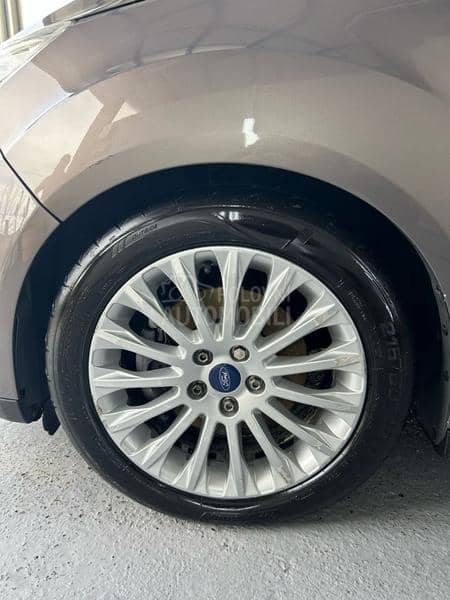 Ford C-Max TITANIUM X