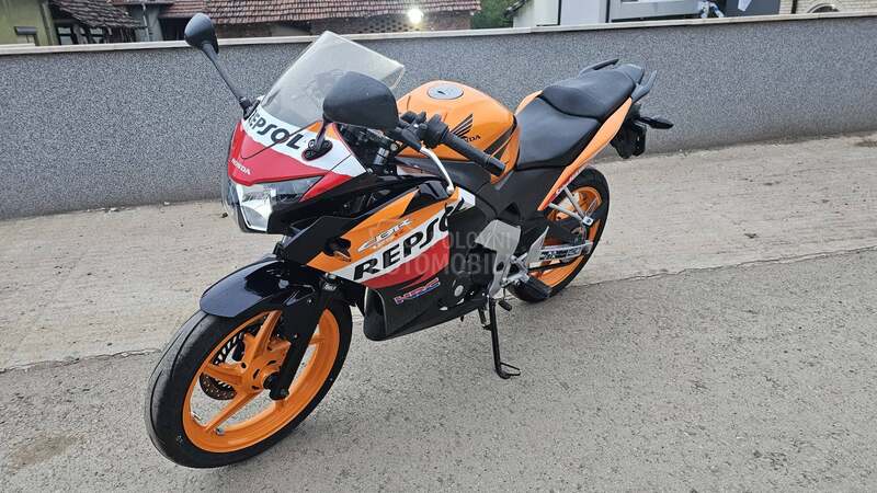 Honda CBR125R Cbr 125 R Repsol