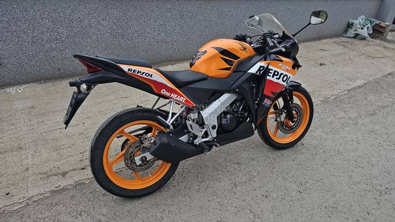Honda CBR125R Cbr 125 R Repsol