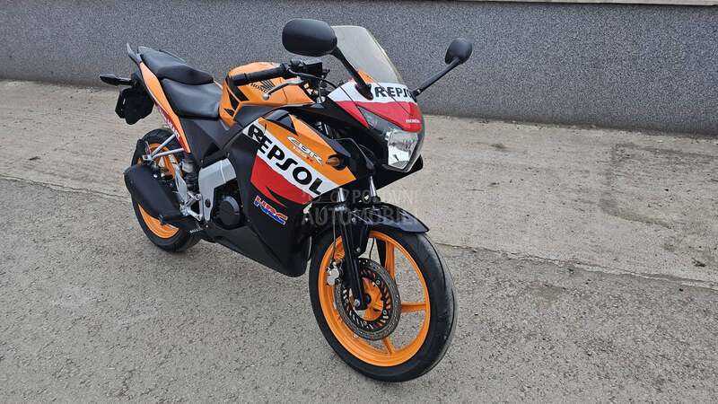 Honda CBR125R Cbr 125 R Repsol