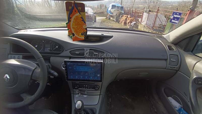 Renault Laguna 