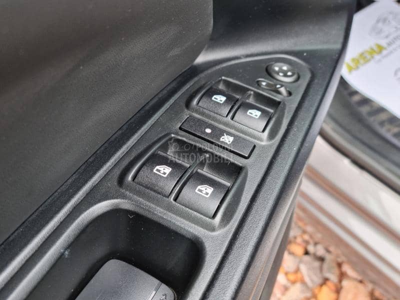 Fiat Tipo 1.4T-JET/LOUNGE PLUS