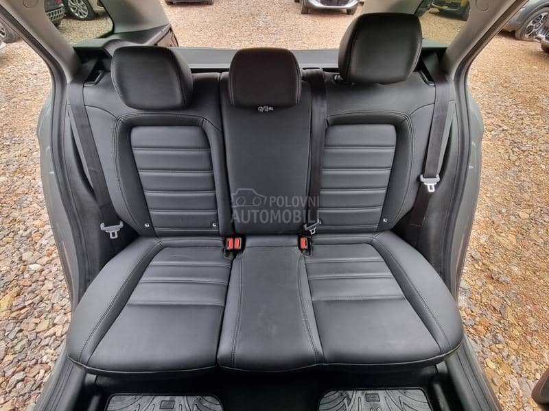 Fiat Tipo 1.4T-JET/LOUNGE PLUS