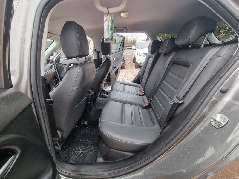 Fiat Tipo 1.4T-JET/LOUNGE PLUS