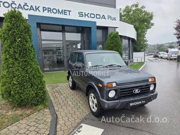 Lada Niva 1.7 i URBAN 4X4