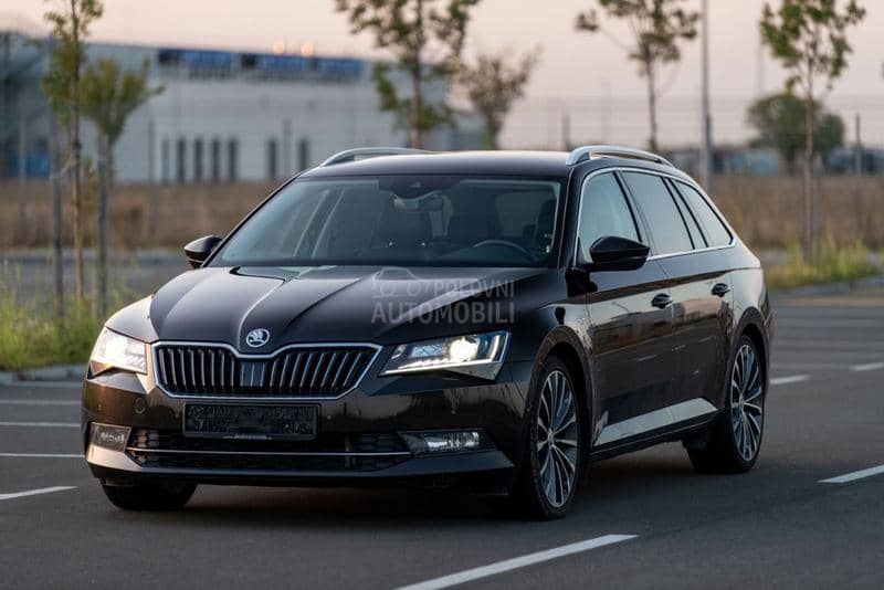 Škoda Superb 