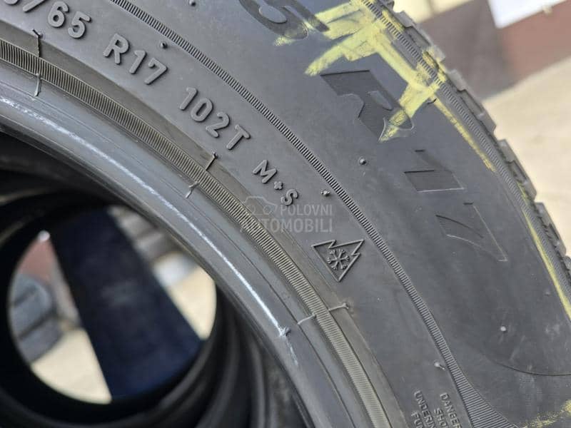 Pirelli 225/65 R17 Zimska