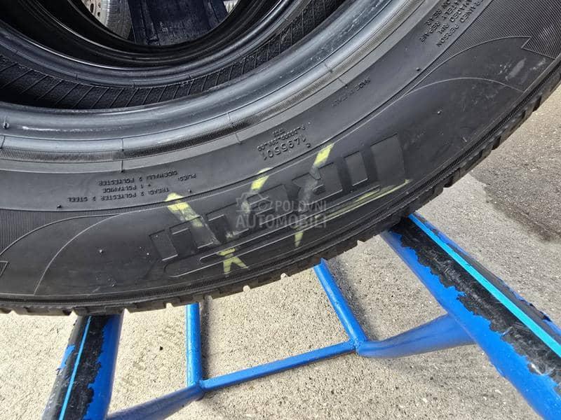 Pirelli 225/65 R17 Zimska