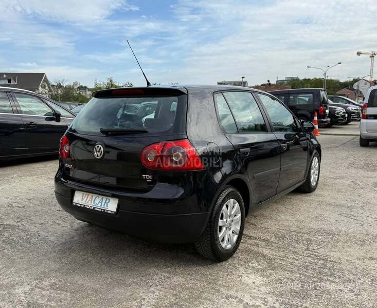 Volkswagen Golf 5 1.9 TDI NOV/NOV