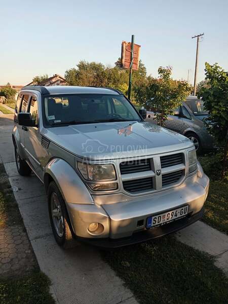Dodge Nitro 2.8crd