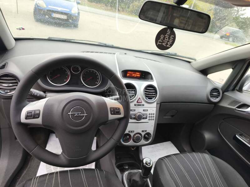 Opel Corsa D 