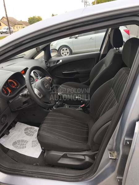 Opel Corsa D 