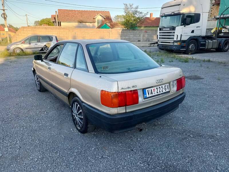 Audi 80 