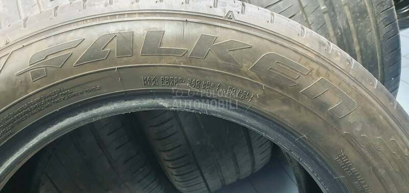 Falken 235/55 R17 Letnja