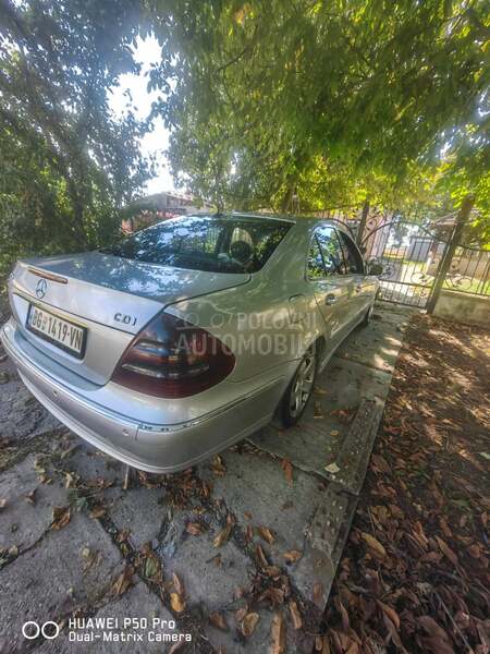 Mercedes Benz E 270 