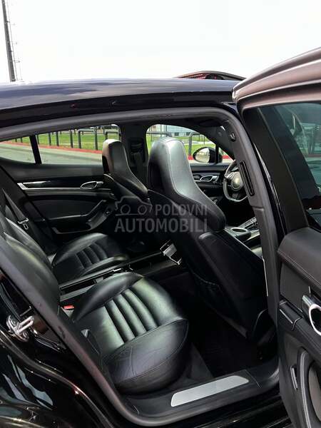 Porsche Panamera 3.6 v6 4x4