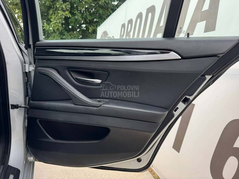 BMW 520 XEN / KOŽA