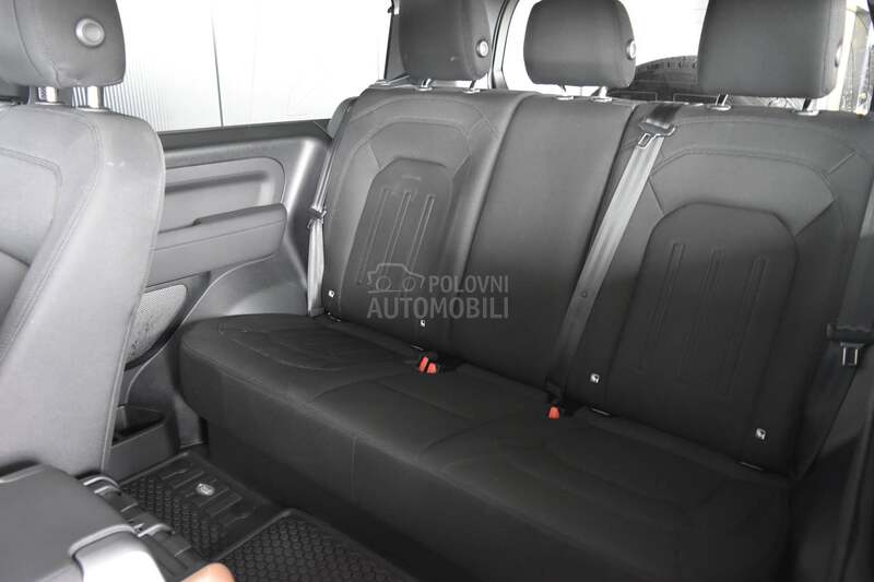 Land Rover Defender 90