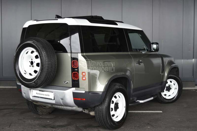 Land Rover Defender 90