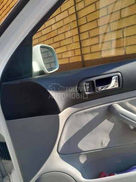 Volkswagen Golf 4 